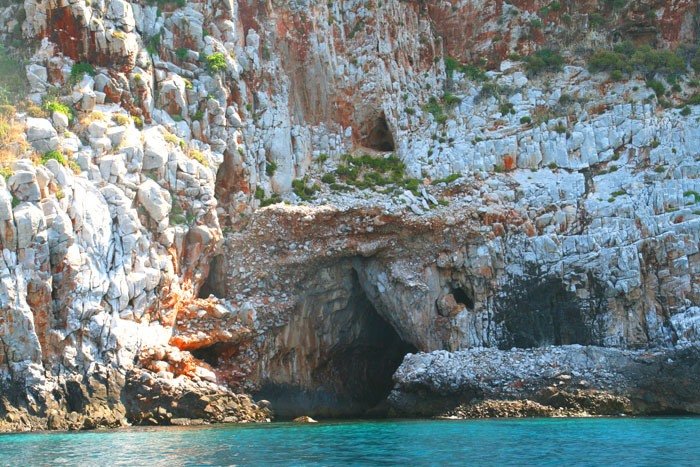 First Known Homo Sapien Out of Africa | A to Z Greece Travel GuideA to ...